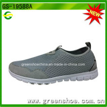 Sapatos de desporto ligeiro respirável China Men Slip-on